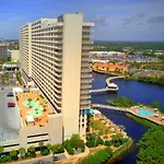 Penthouse At Laketown Wharf In Pcb! 2132