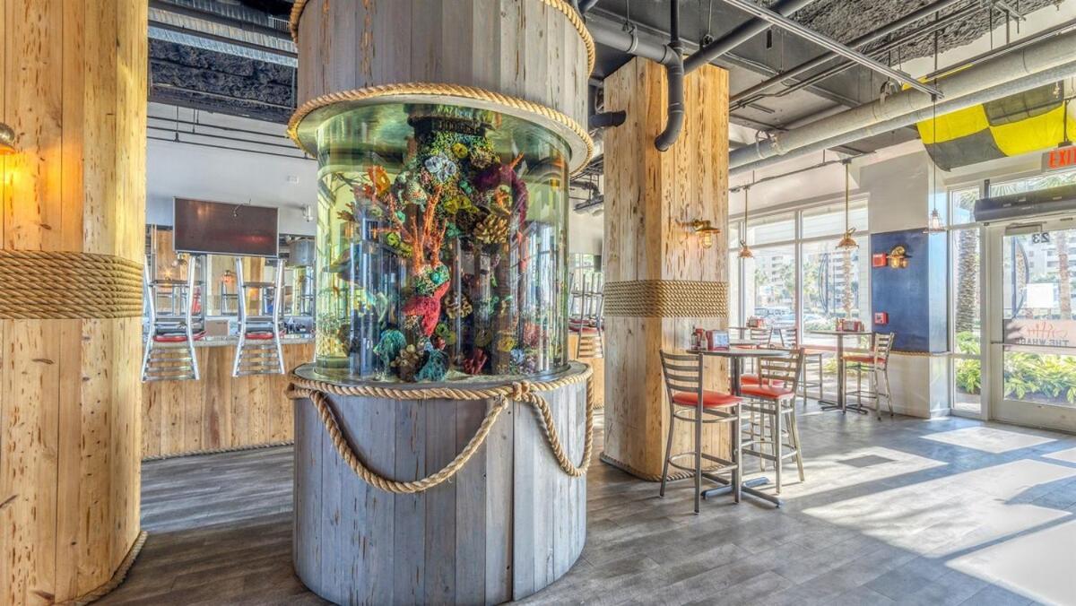 Penthouse At Laketown Wharf In Pcb! 2132 * Panama City Beach