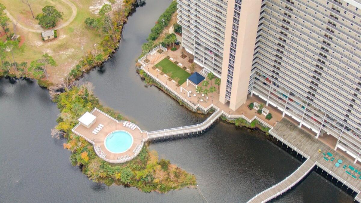 Penthouse At Laketown Wharf In Pcb! 2132 Apartment Panama City Beach