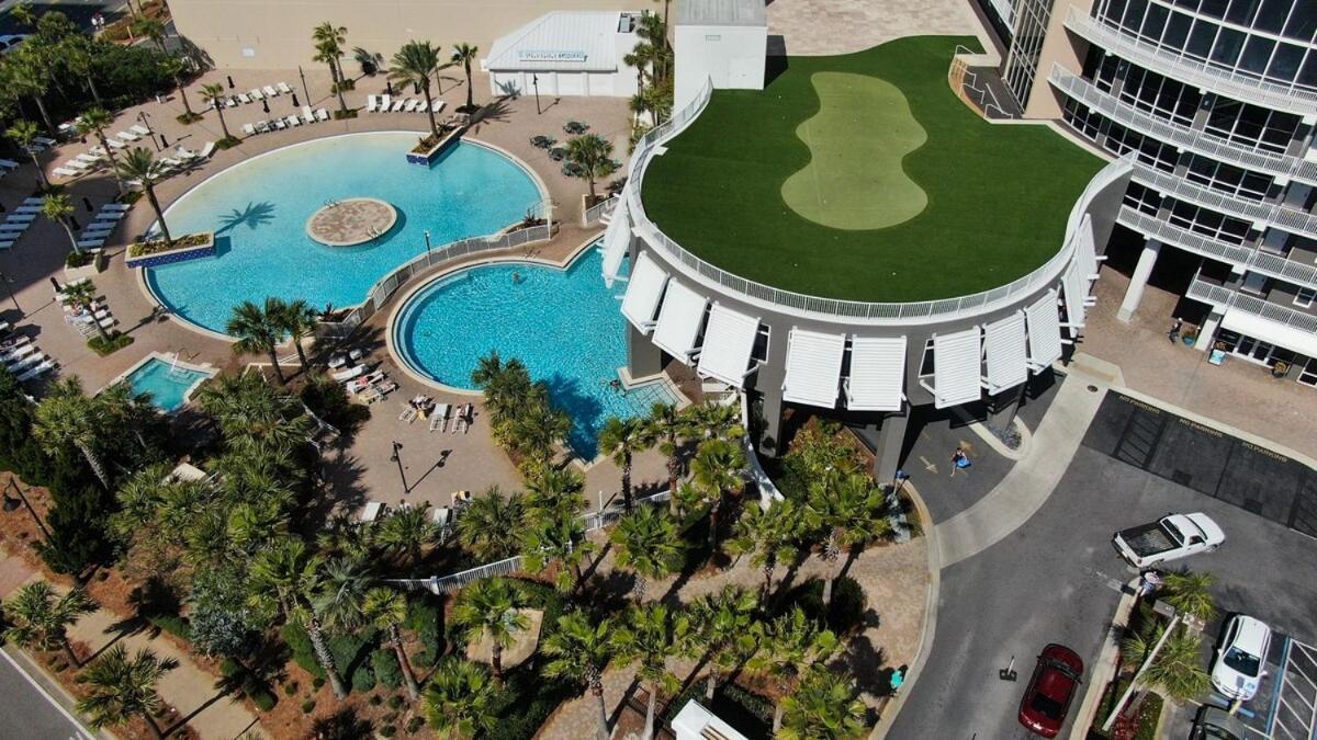 Apartment Penthouse At Laketown Wharf In Pcb! 2132